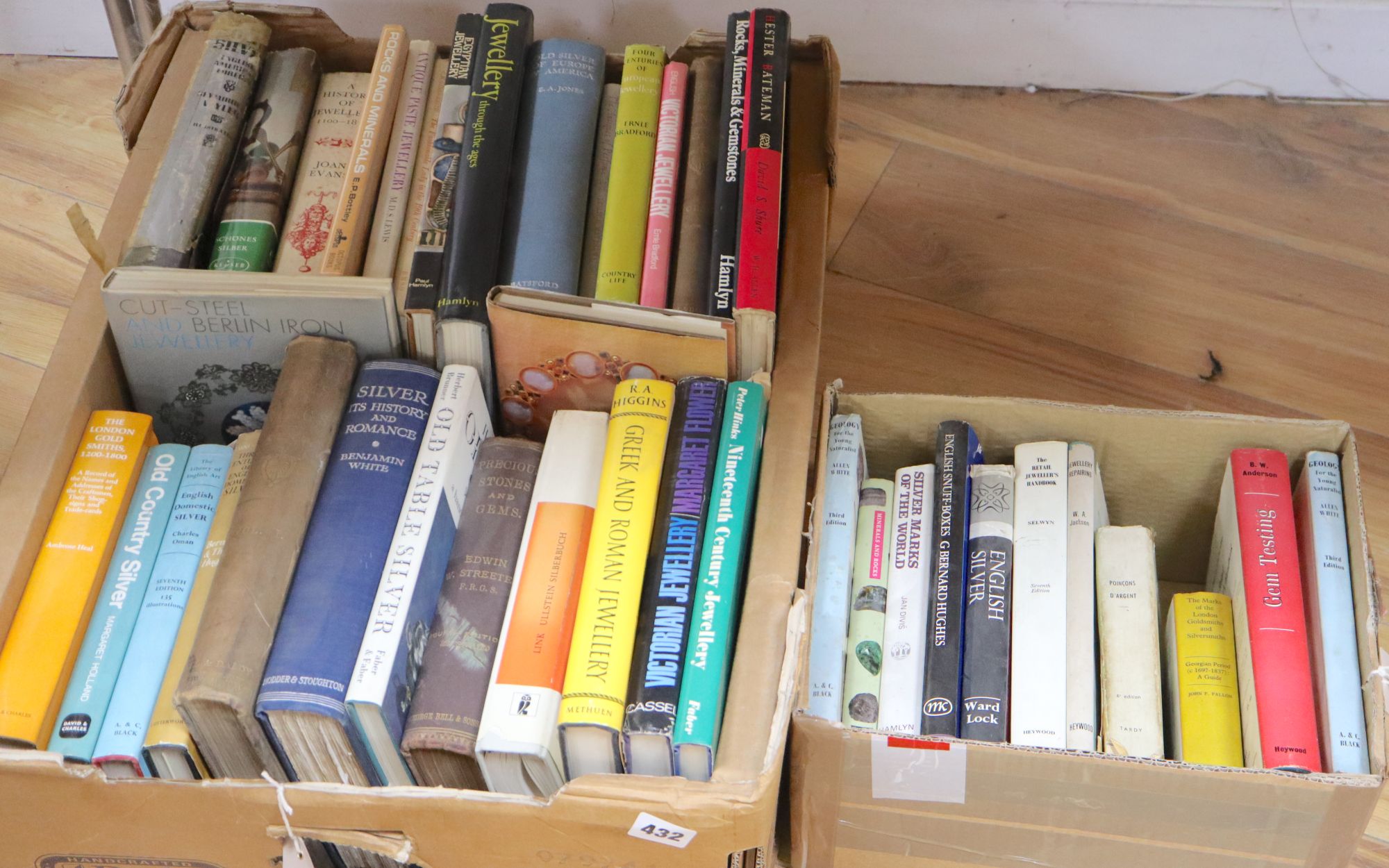 A quantity of collectors reference books, jewellery, silver and gemstones